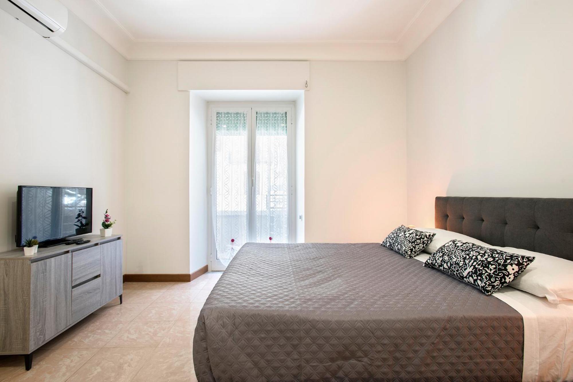 Апартаменты Appia Luxe - A Poche Fermate Del Centro Рим Экстерьер фото